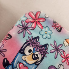 Load image into Gallery viewer, Bluey Flowers Child / Lap Size DSM Squish Double Sided Minky No Backing Blanket 36x59